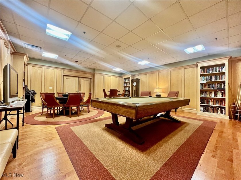 The Meridian, located on the south shore of Lake Erie, offers - photo 33