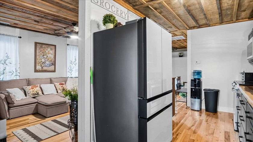 Discover the perfect blend of privacy, investment potential, and - photo 42
