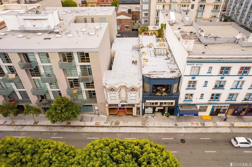 Introducing a fantastic mixed-use property in the heart of San - photo 47