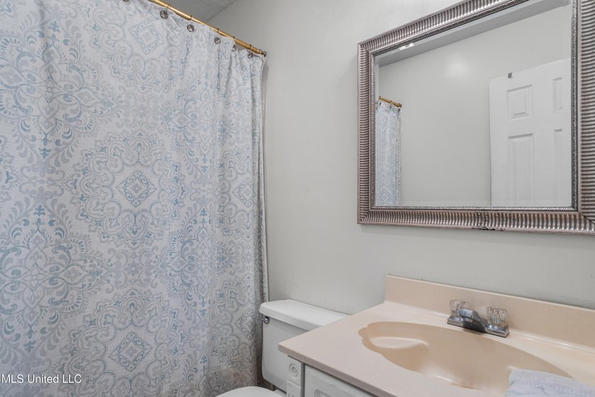 NEW PRICE!!! At $84/square foot; this is a DEAL OF A LIFETIME! - photo 31