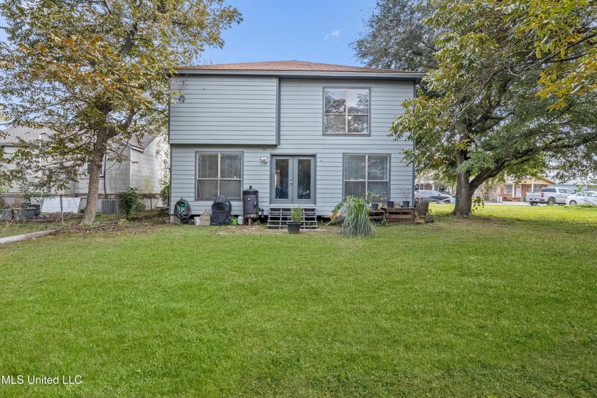 NEW PRICE!!! At $84/square foot; this is a DEAL OF A LIFETIME! - photo 33
