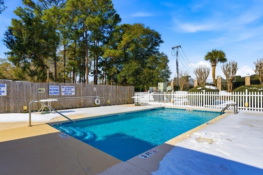 Discover this beautifully updated 3-bedroom, 3-bath - photo 36