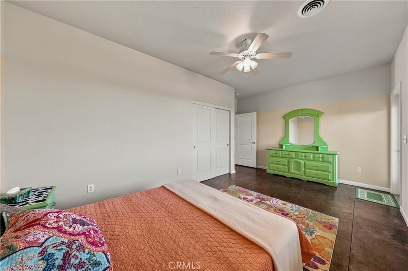 2260 Lakeshore - photo 36