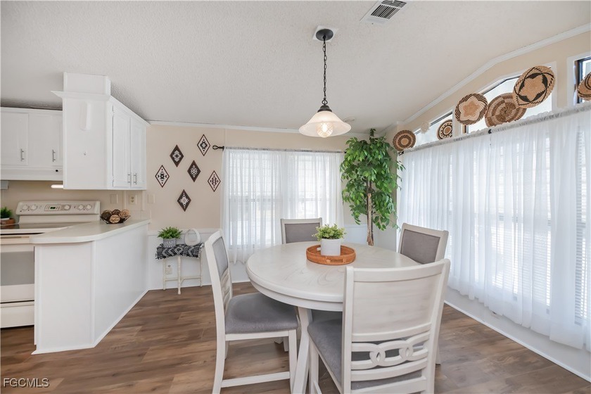 !!!Reduction in List Price!!!!! Located in Fountain View RV - photo 11