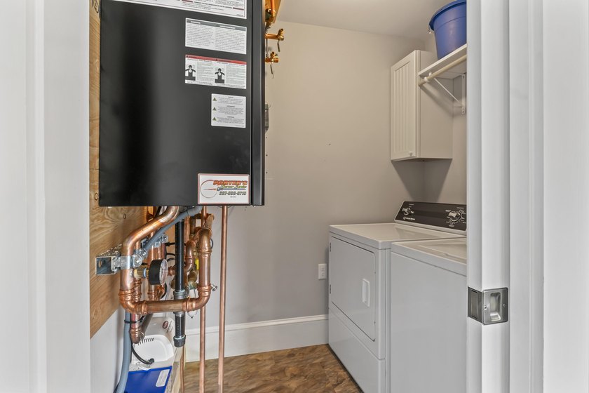 This charming downtown bungalow can't wait to meet you! With - photo 27