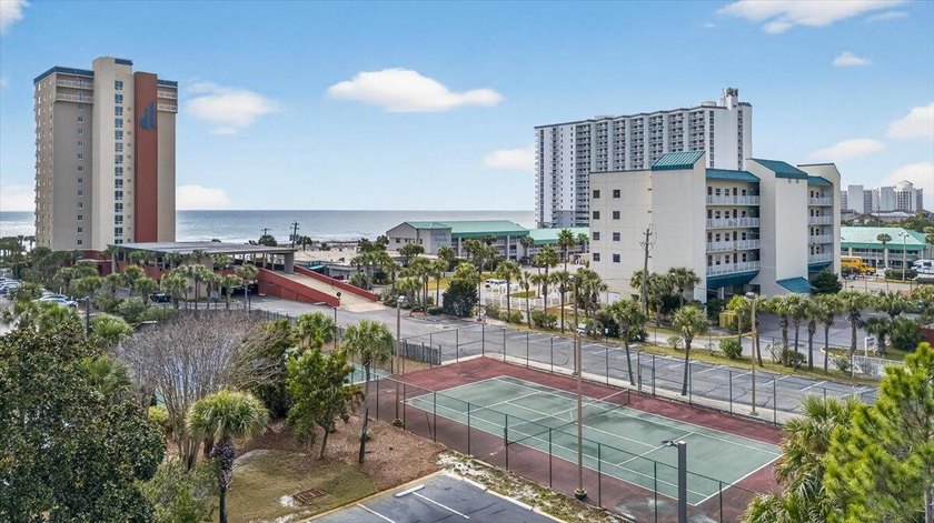 This PENTHOUSE ocean view condo will take your breath away! - photo 35