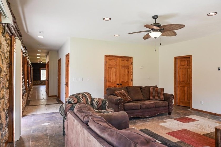 Seller super motivated. Stunning quality built excellent - photo 22