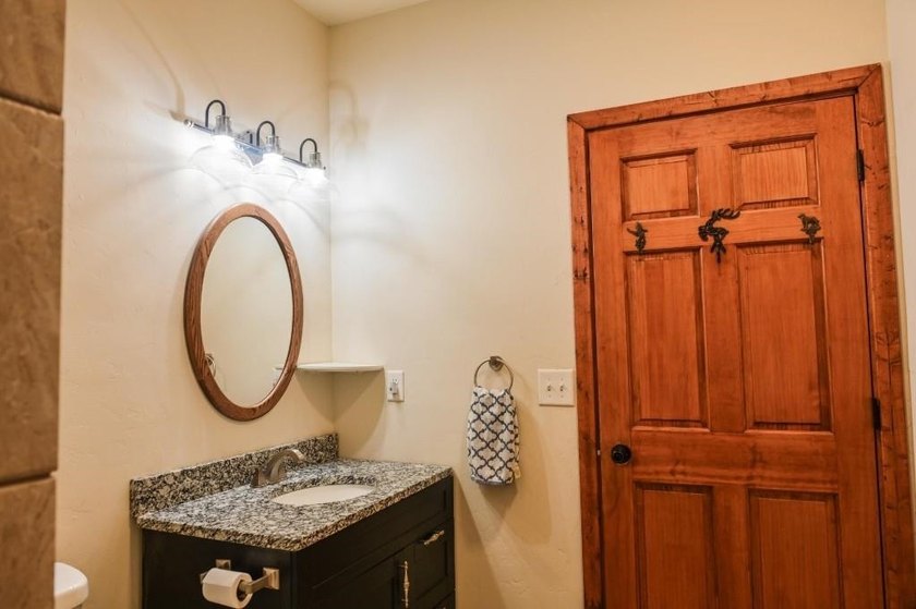 Seller super motivated. Stunning quality built excellent - photo 30