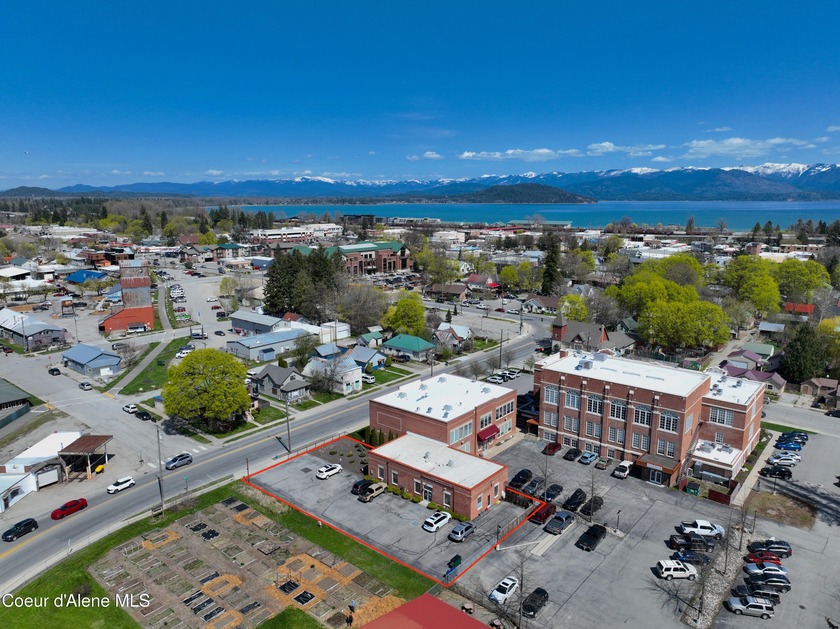Introducing a prime commercial opportunity in the heart of - photo 2
