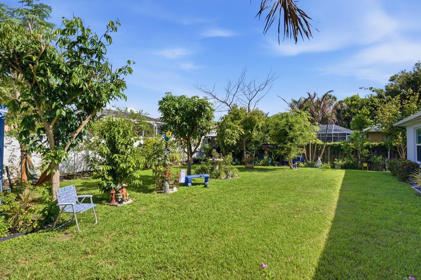 Discover this beautifully designed 3-bedroom, 3-bath home with a - photo 41