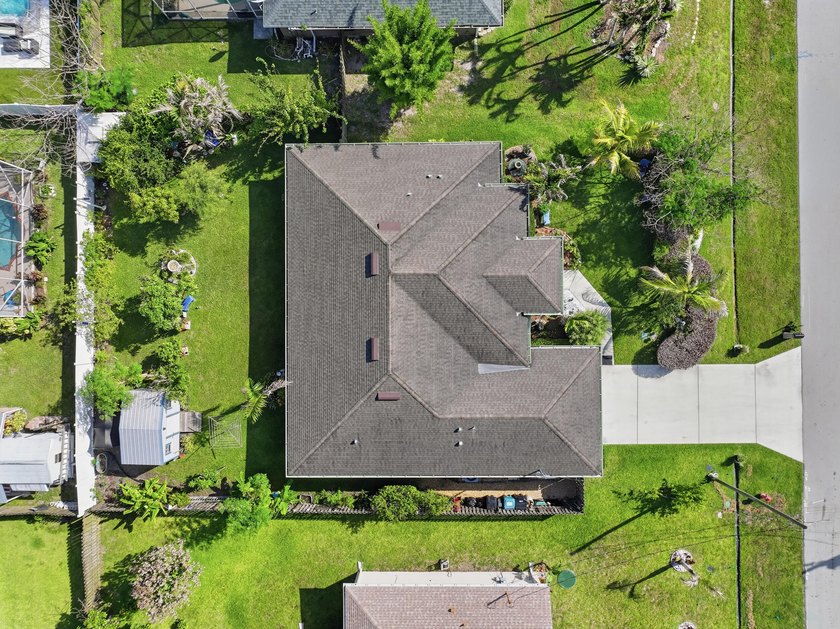 Discover this beautifully designed 3-bedroom, 3-bath home with a - photo 50