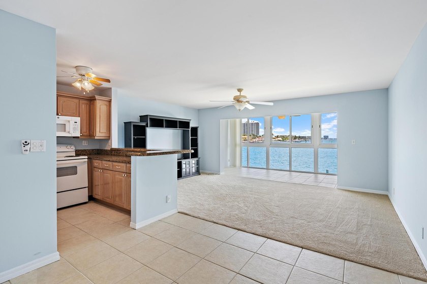 Your own piece of waterfront paradise awaits in this beautifully - photo 4
