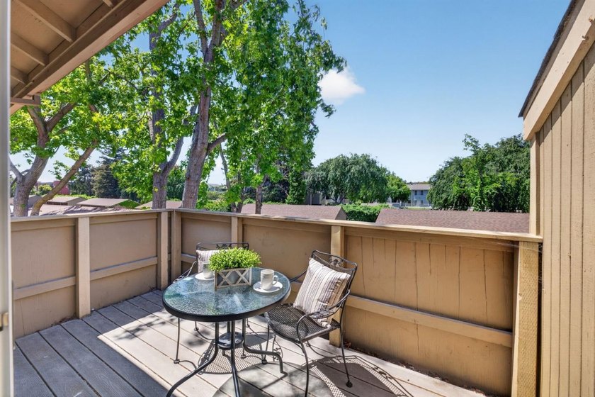 The condo has just been fully remodeled with a newly updated - photo 15