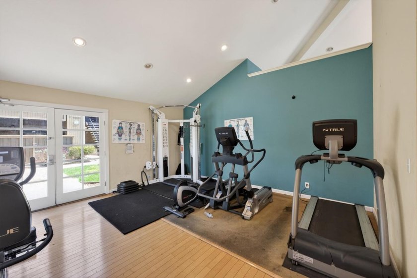 The condo has just been fully remodeled with a newly updated - photo 20