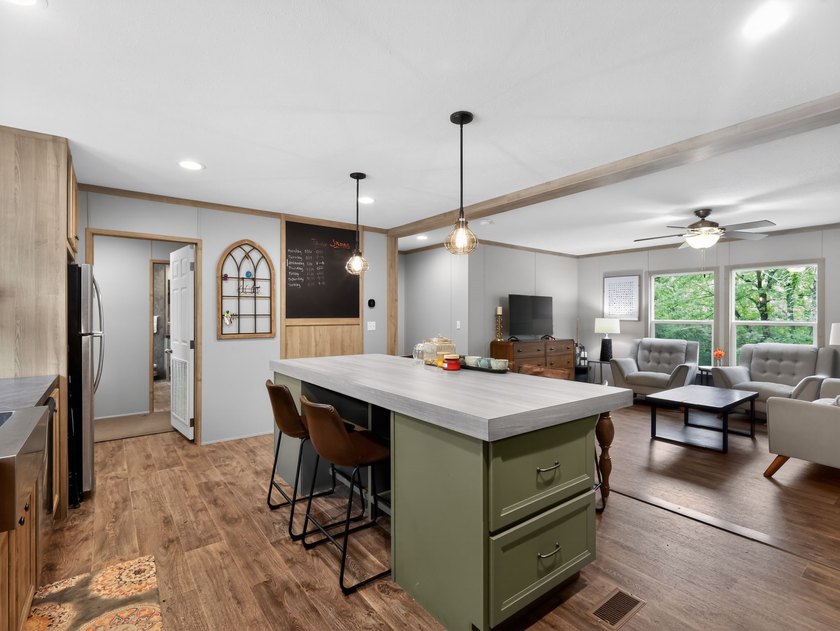 Unique opportunity to own two adjacent lake-area properties in - photo 20