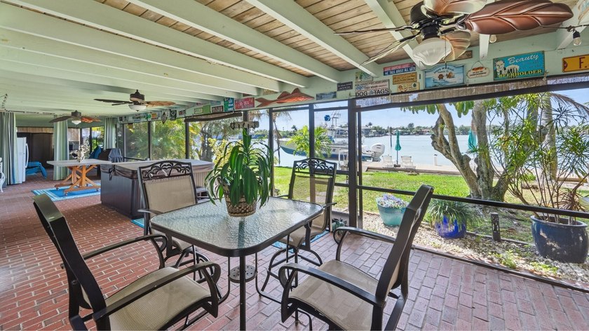 Discover Your Hidden Paradise! This charming riverfront property - photo 20