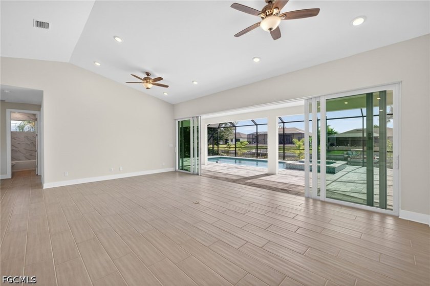 MOVE IN READY NEW CONSTRUCTION! 24-FOOT SLIDING GLASS DOOR WITH - photo 33