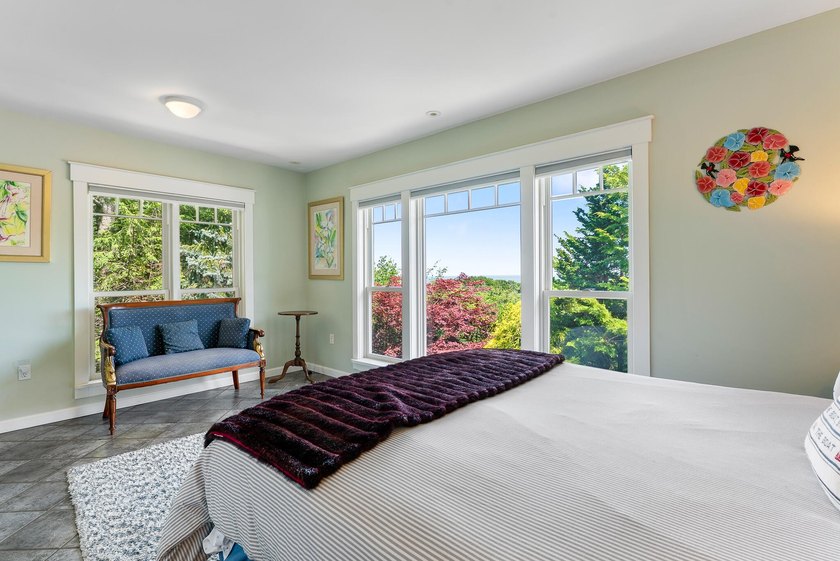 Perched atop one of Ogunquit's most extraordinary natural - photo 33