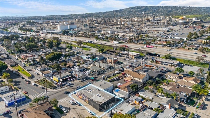 FANTASTIC LOCATION!!! One block east of CA 110 fwy, just blocks - photo 42