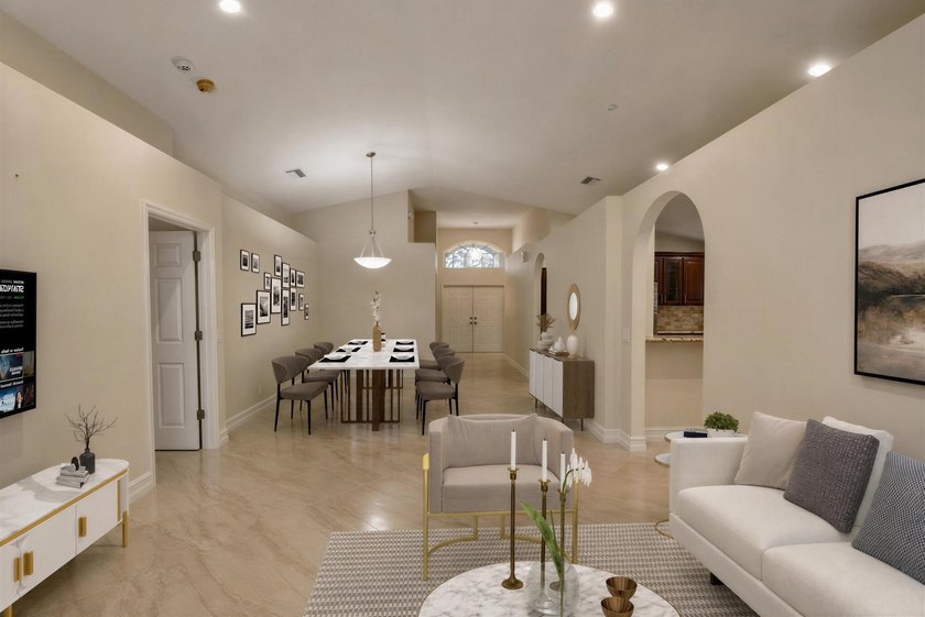 Welcome to this charming three-bedroom two-bath split floor plan - photo 8