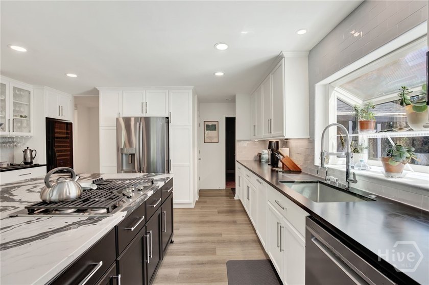 This is where life gets better! Located in The Landings, within - photo 45