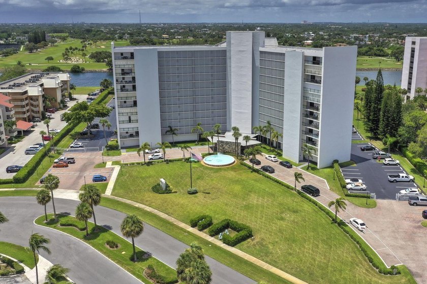 Brand new AC and HWH, 11/2025. Welcome to one of North Palm - photo 43