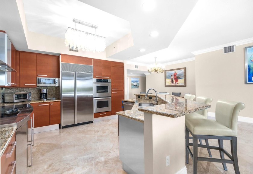 WELCOME HOME TO DEERFIELD BEACH'S PREMIER LUXURY RESIDENCE - photo 5