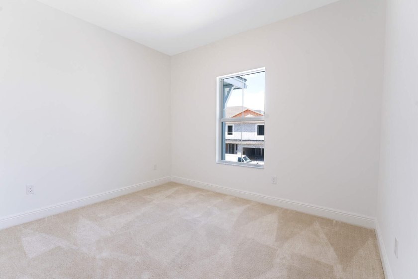 552 Sanderling Cir - photo 15