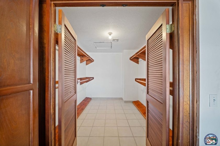 Luxury Ranch Estate on 12.86 Acres | Horse Property in El Centro - photo 28