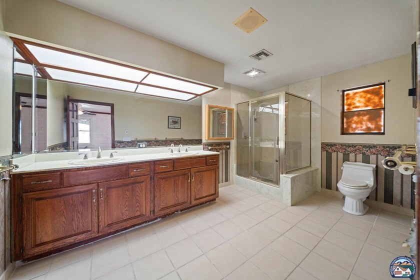 Luxury Ranch Estate on 12.86 Acres | Horse Property in El Centro - photo 32