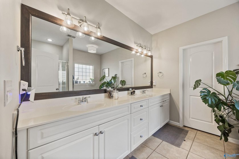 Nestled in Huntsville's resort-style Lake Forest community, this - photo 13