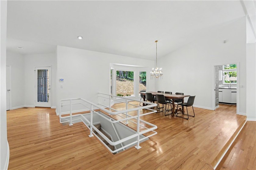 If you're searching for a home with distinctive character - photo 15