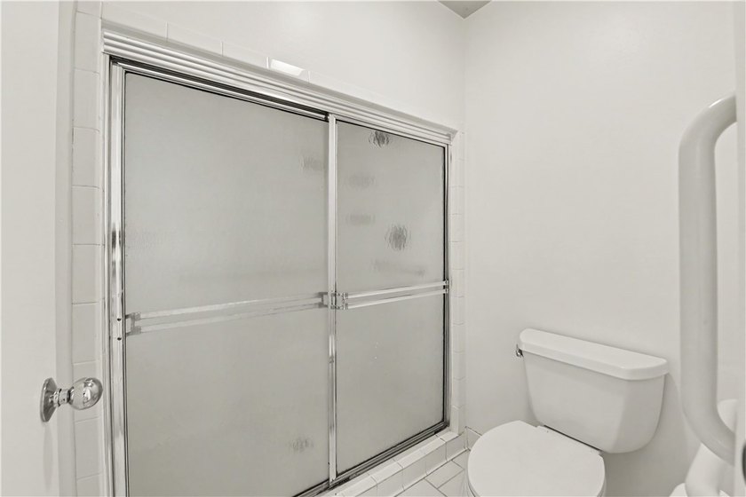 If you're searching for a home with distinctive character - photo 35