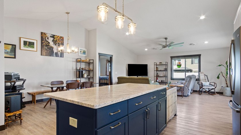 Enjoy easy, low-maintenance living in this nearly new twin home - photo 14