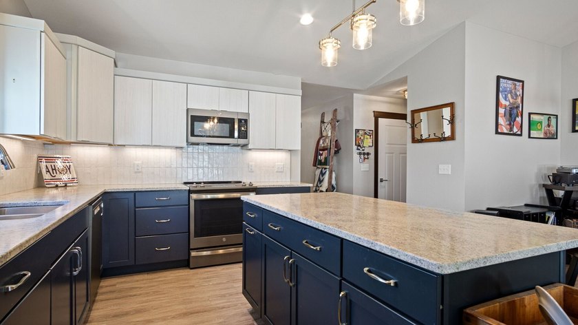 Enjoy easy, low-maintenance living in this nearly new twin home - photo 19