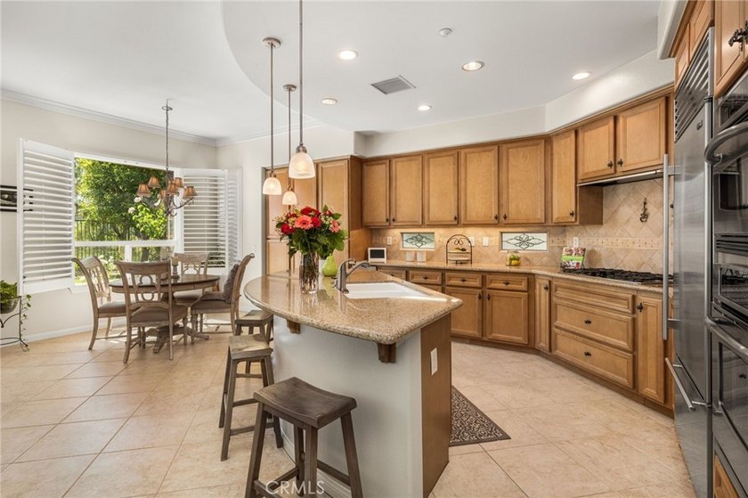 4001 Balmoral - photo 14