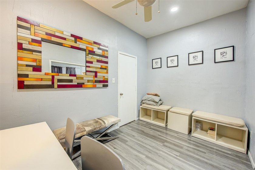 This stunning and meticulously maintained all-brick two-family - photo 18