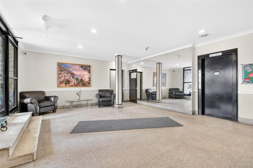 Bright and skillfully updated Junior 1BR on one of the most - photo 34