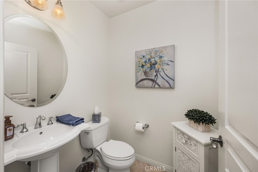 4001 Balmoral - photo 35