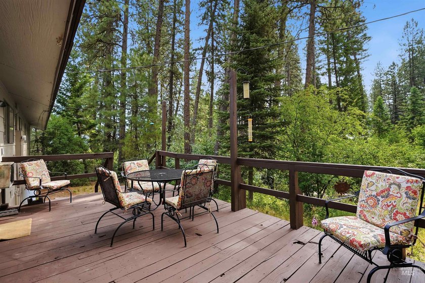 Escape to the mountains without sacrificing modern comfort at 1 - photo 41
