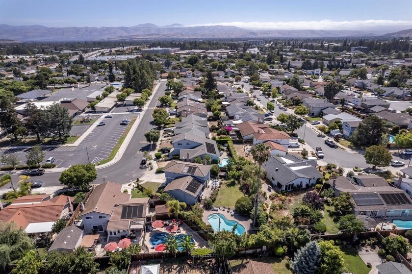 This 4 bedroom 2.5 bath Cambrian home enjoys many upgrades on - photo 43