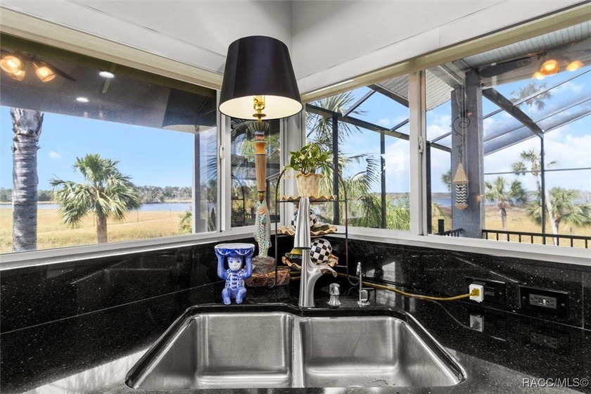Live the elegant waterfront lifestyle you have always dreamed of - photo 25