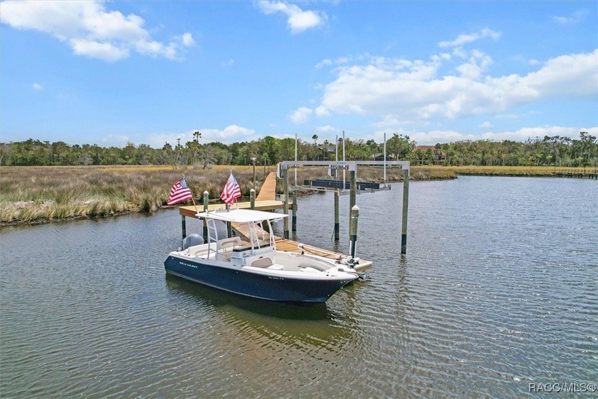 Live the elegant waterfront lifestyle you have always dreamed of - photo 53