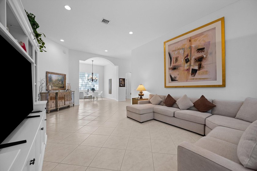 This is the home you've been waiting for! Popular floor plan - photo 5