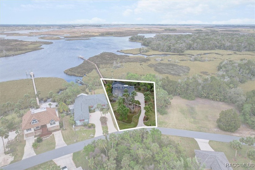 Live the elegant waterfront lifestyle you have always dreamed of - photo 57