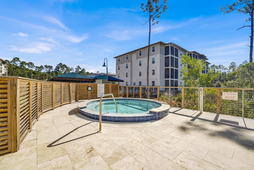 Welcome to your perfect coastal getaway! This beautifully - photo 35