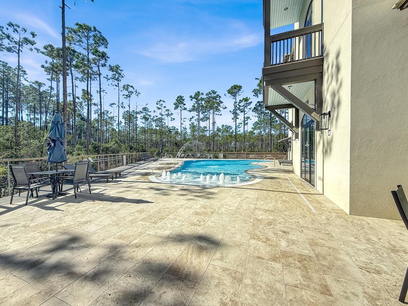 Welcome to your perfect coastal getaway! This beautifully - photo 42