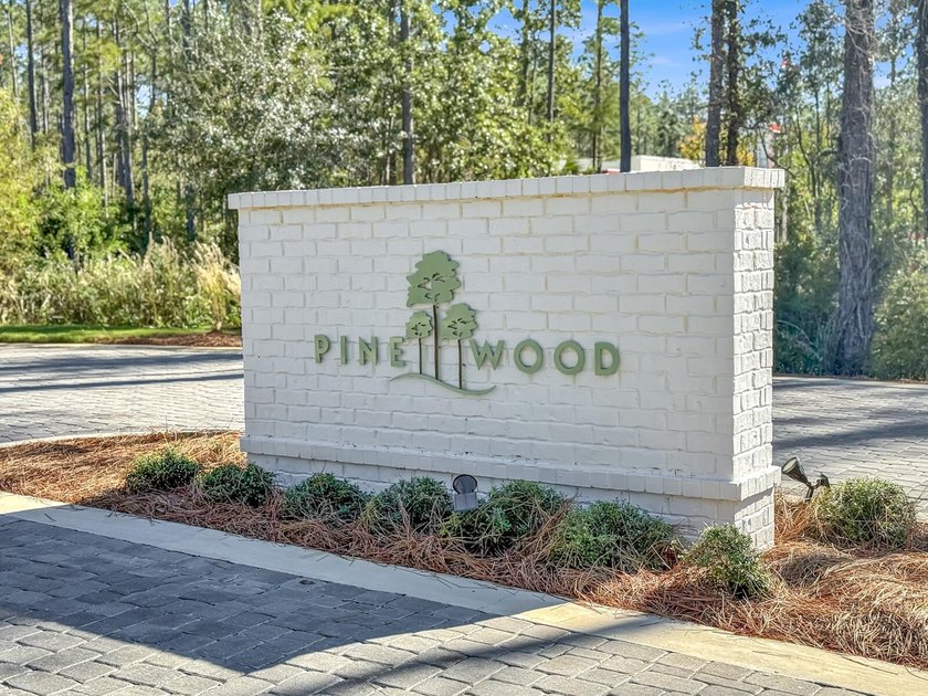 Welcome to your perfect coastal getaway! This beautifully - photo 46
