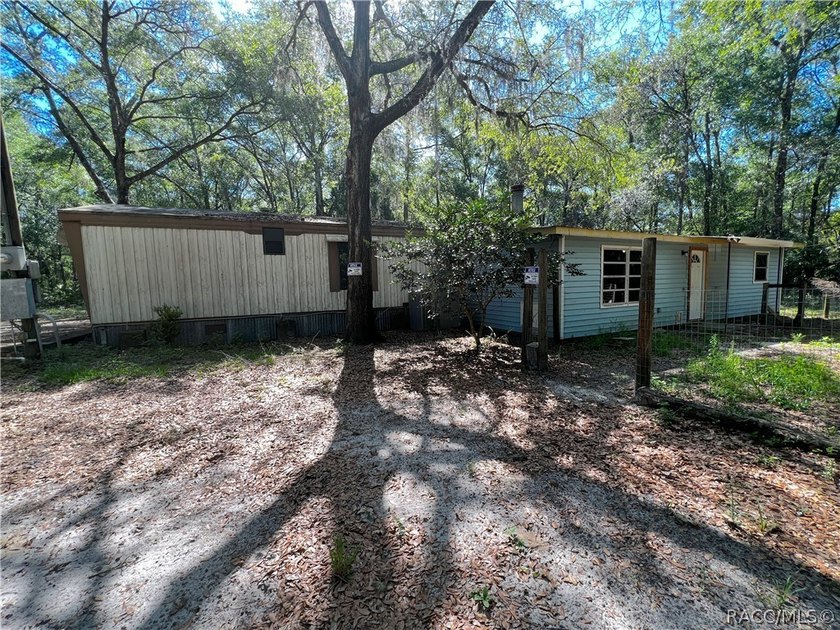 AMAZING POTENTIAL! Check out this incredible opportunity to own - photo 6