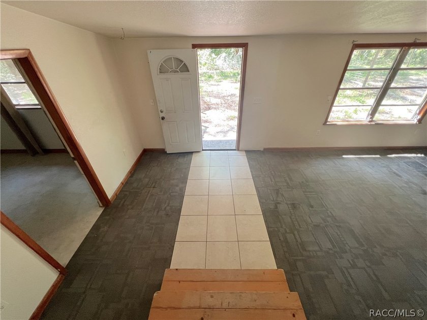 AMAZING POTENTIAL! Check out this incredible opportunity to own - photo 10